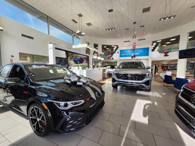 used 2017 Acura RDX car, priced at $18,032