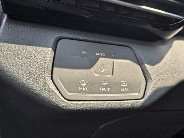 new 2025 Volkswagen ID.4 car, priced at $51,161