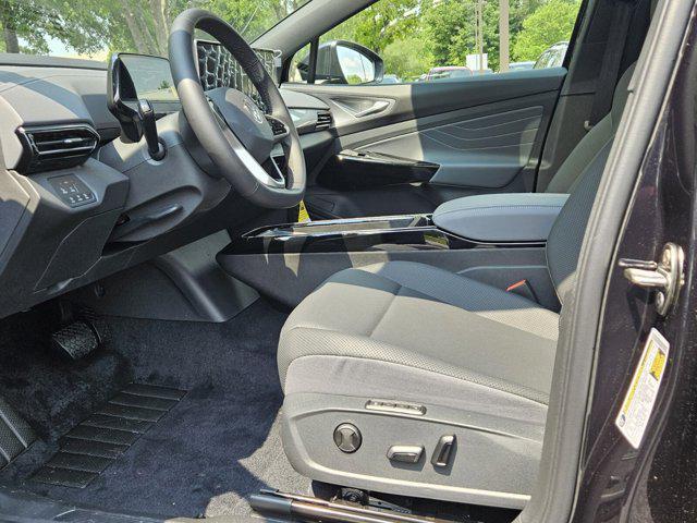new 2025 Volkswagen ID.4 car, priced at $59,461