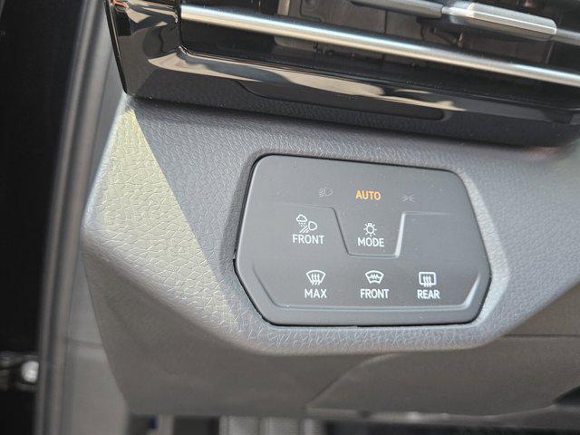 new 2025 Volkswagen ID.4 car, priced at $59,461