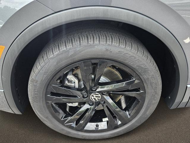 used 2024 Volkswagen Tiguan car, priced at $34,163