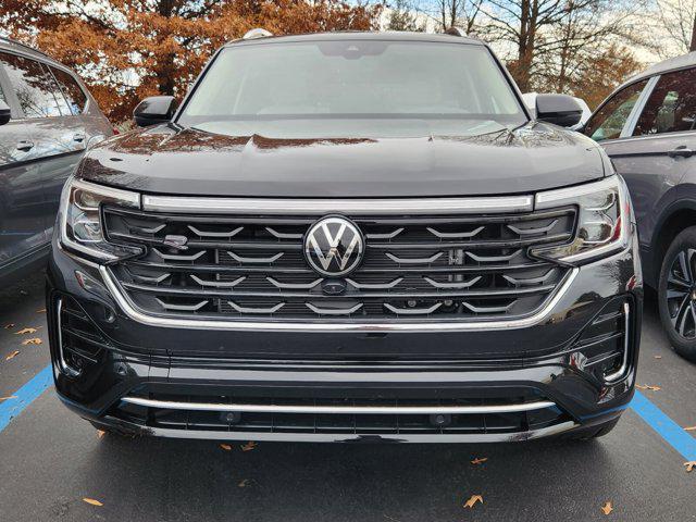 new 2025 Volkswagen Atlas car, priced at $55,966