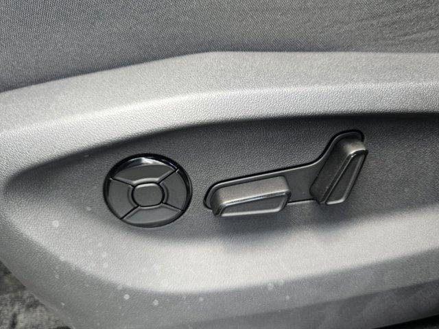 new 2025 Volkswagen Tiguan car, priced at $34,999