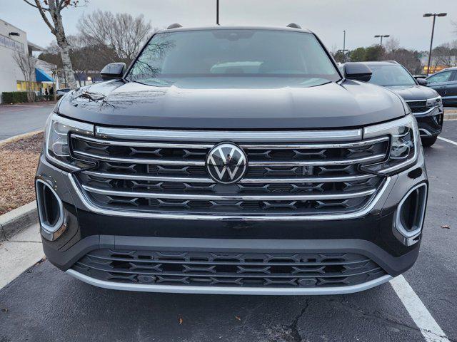 new 2025 Volkswagen Atlas car, priced at $40,731