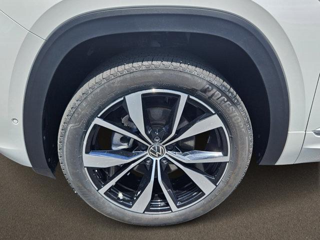 used 2024 Volkswagen Atlas car, priced at $41,863