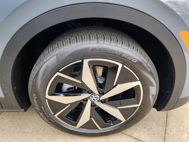 new 2025 Volkswagen ID.4 car, priced at $56,261