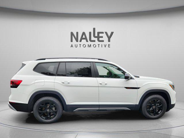 new 2025 Volkswagen Atlas car, priced at $48,534