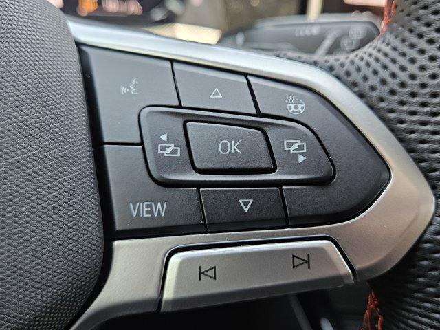 new 2025 Volkswagen Golf GTI car, priced at $39,455