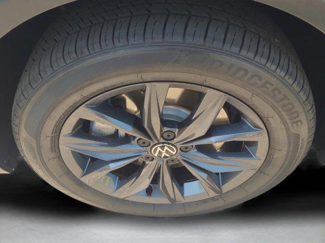 used 2022 Volkswagen Tiguan car, priced at $23,991