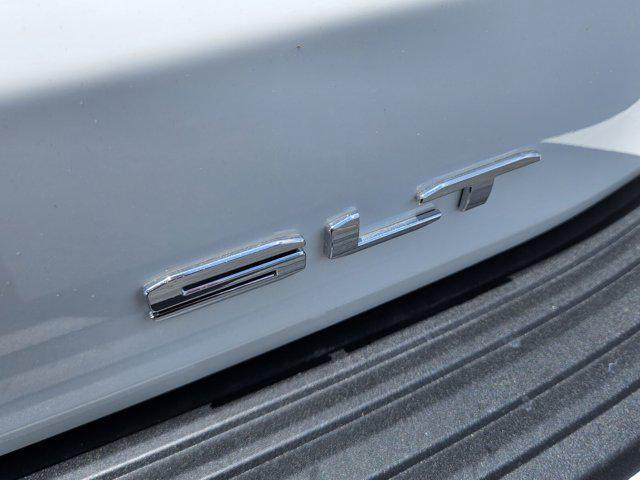 used 2023 GMC Yukon car, priced at $45,638