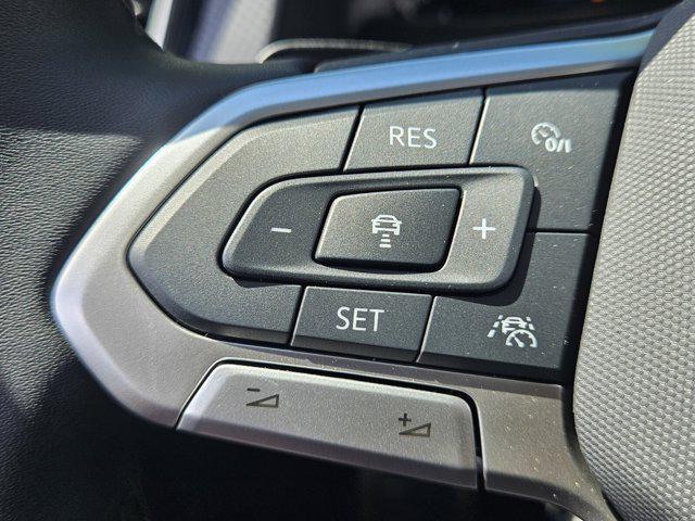 new 2025 Volkswagen Atlas car, priced at $47,859