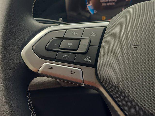 new 2025 Volkswagen Tiguan car, priced at $32,261
