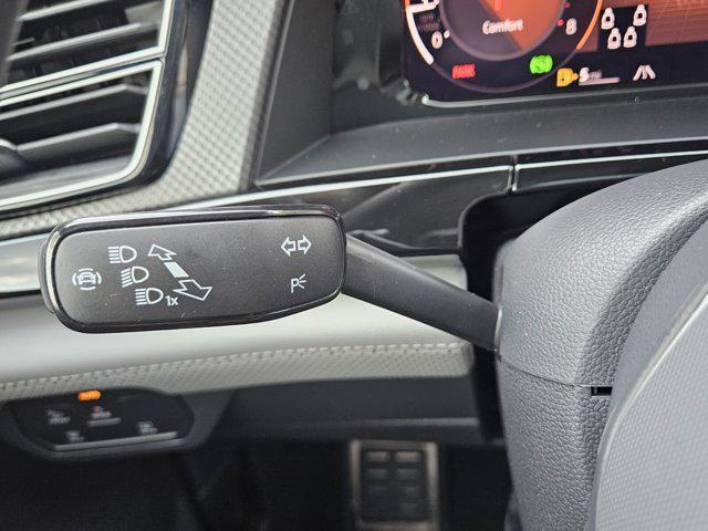 new 2025 Volkswagen Atlas car, priced at $48,894