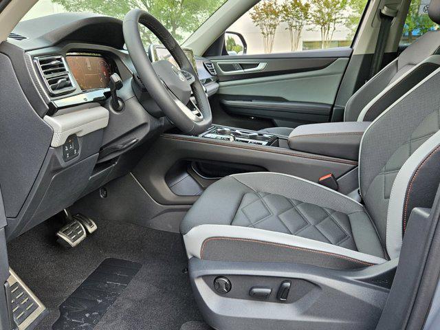 new 2025 Volkswagen Atlas car, priced at $48,894