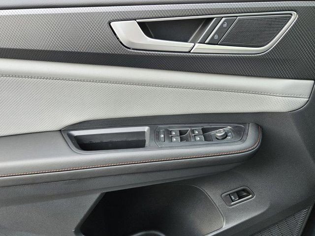 new 2025 Volkswagen Atlas car, priced at $48,894