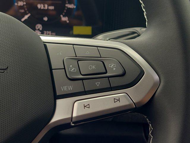 new 2025 Volkswagen Tiguan car, priced at $32,261