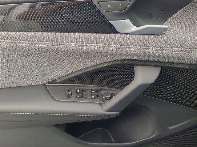 new 2025 Volkswagen Tiguan car, priced at $32,261
