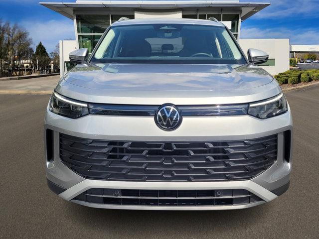 new 2025 Volkswagen Tiguan car, priced at $35,576