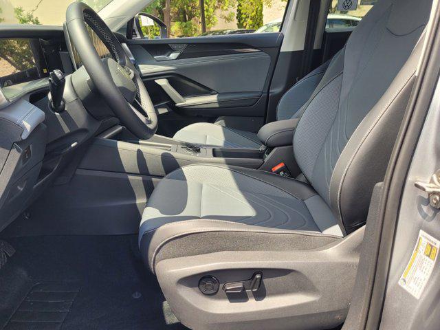 new 2025 Volkswagen Tiguan car, priced at $35,576
