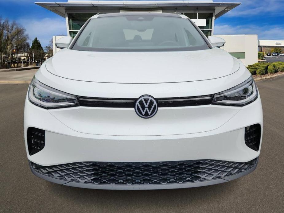 new 2024 Volkswagen ID.4 car, priced at $45,623