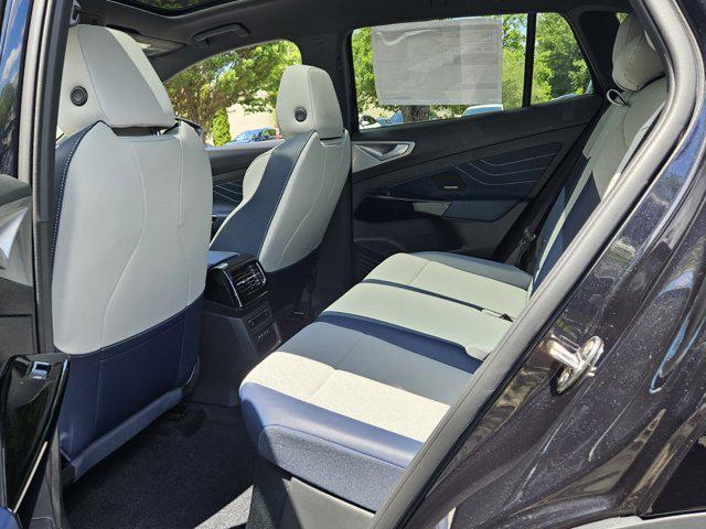 new 2025 Volkswagen ID.4 car, priced at $60,156