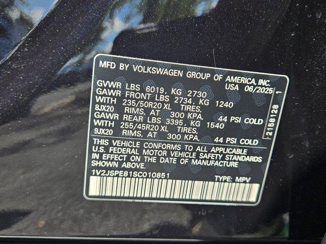 new 2025 Volkswagen ID.4 car, priced at $60,156