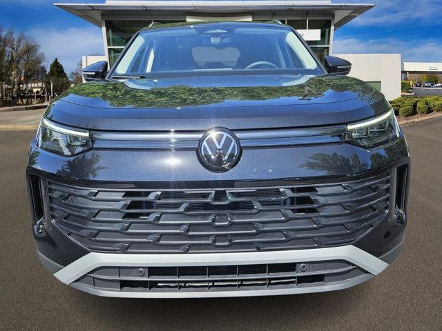 new 2025 Volkswagen Tiguan car, priced at $31,684