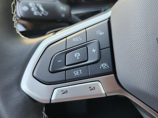 new 2025 Volkswagen Atlas car, priced at $50,316