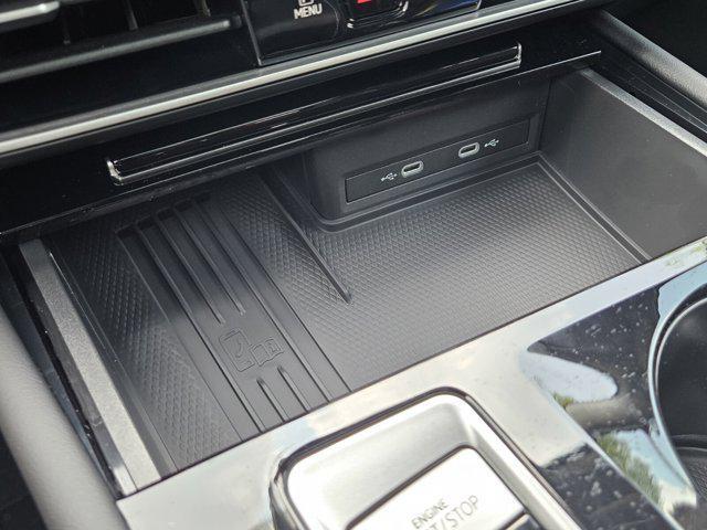new 2025 Volkswagen Atlas car, priced at $45,420