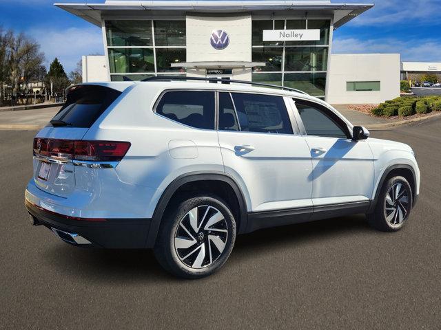 new 2024 Volkswagen Atlas car, priced at $44,600