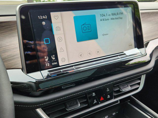 new 2025 Volkswagen Atlas car, priced at $49,281