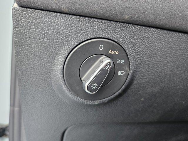 new 2025 Volkswagen Taos car, priced at $33,578