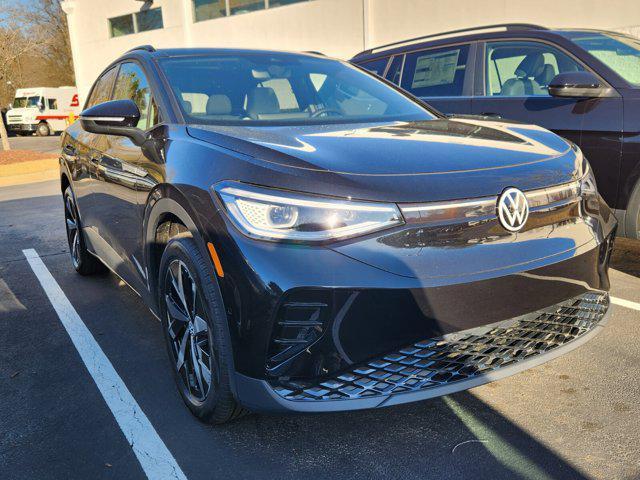 new 2025 Volkswagen ID.4 car, priced at $52,361