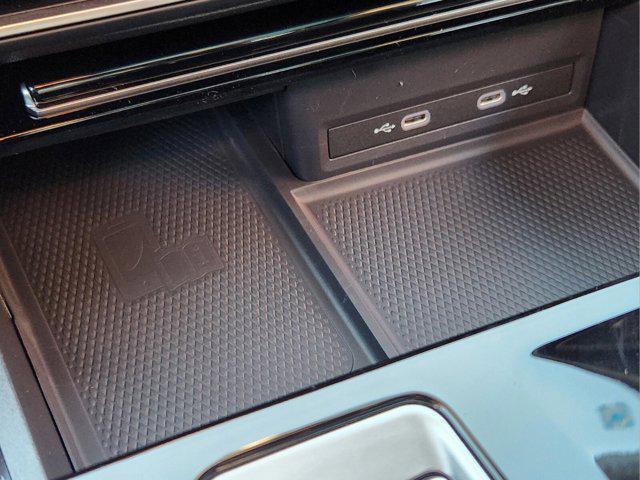 new 2024 Volkswagen Atlas Cross Sport car, priced at $40,901