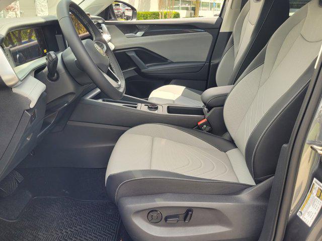 new 2025 Volkswagen Tiguan car, priced at $35,576