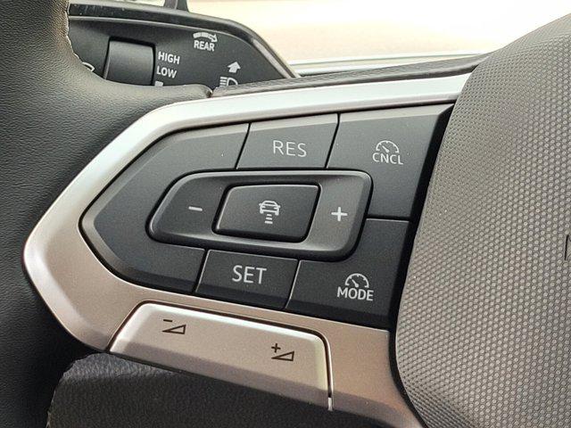 new 2025 Volkswagen Tiguan car, priced at $35,576