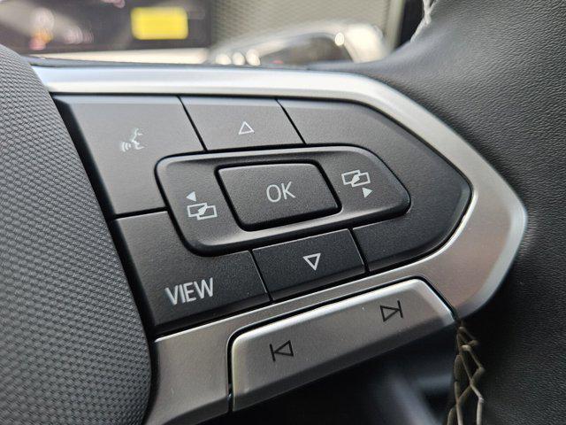new 2025 Volkswagen Tiguan car, priced at $31,511