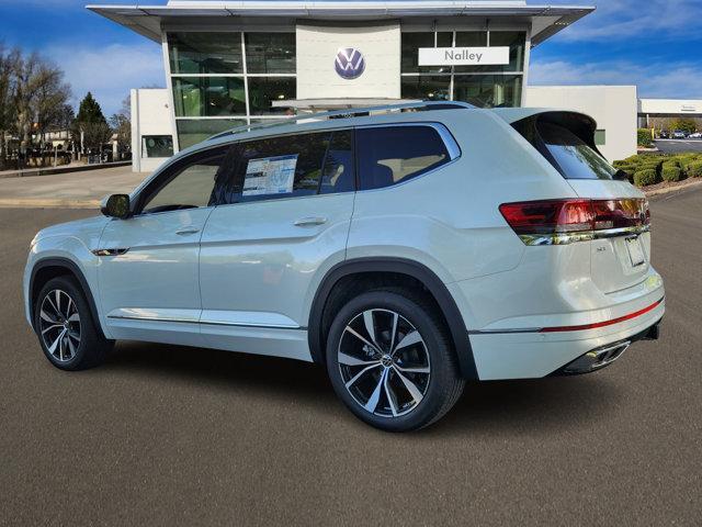 new 2025 Volkswagen Atlas car, priced at $54,702