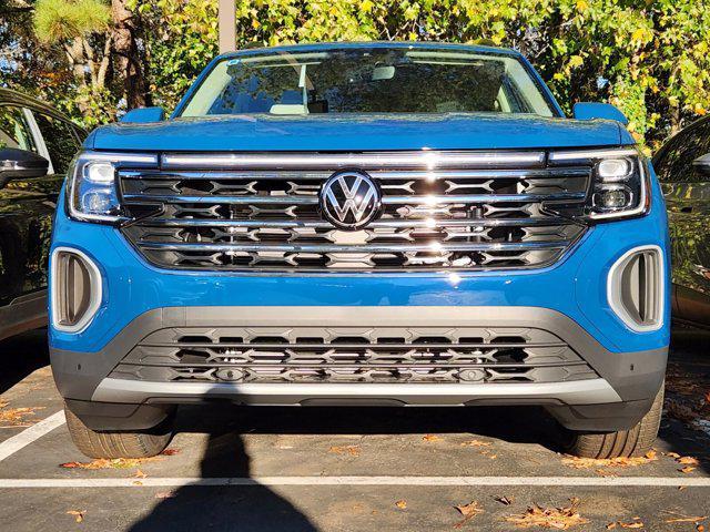 new 2025 Volkswagen Atlas car, priced at $47,326