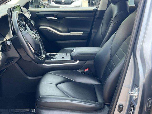 used 2021 Toyota Highlander Hybrid car, priced at $39,250