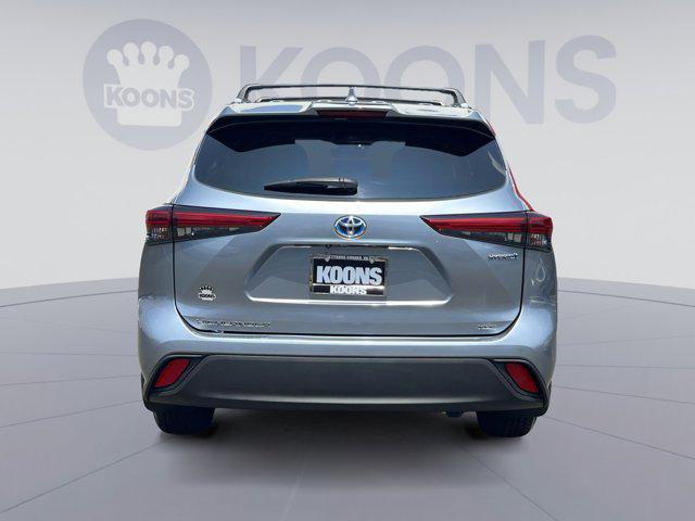 used 2021 Toyota Highlander Hybrid car, priced at $39,250