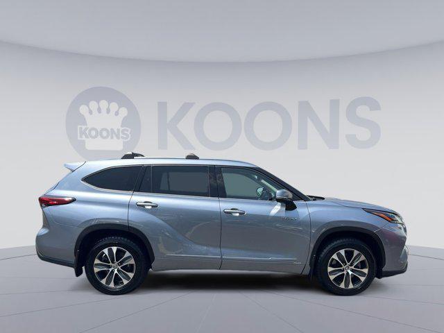 used 2021 Toyota Highlander Hybrid car, priced at $39,250