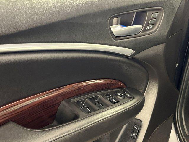 used 2015 Acura MDX car, priced at $13,750