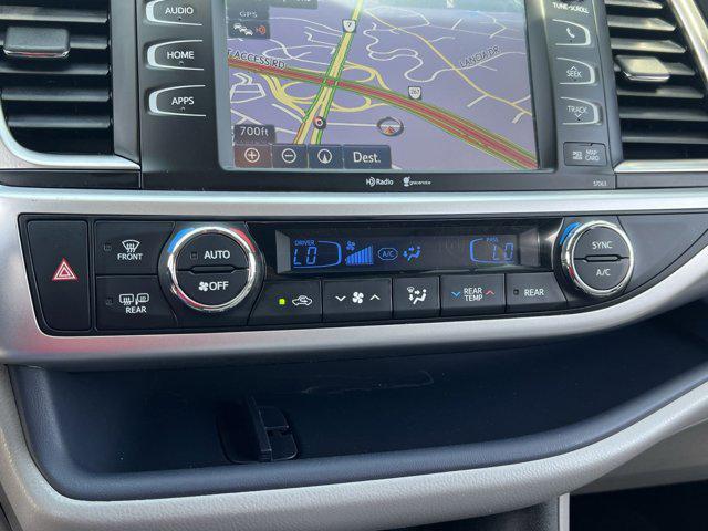 used 2015 Toyota Highlander car, priced at $21,200