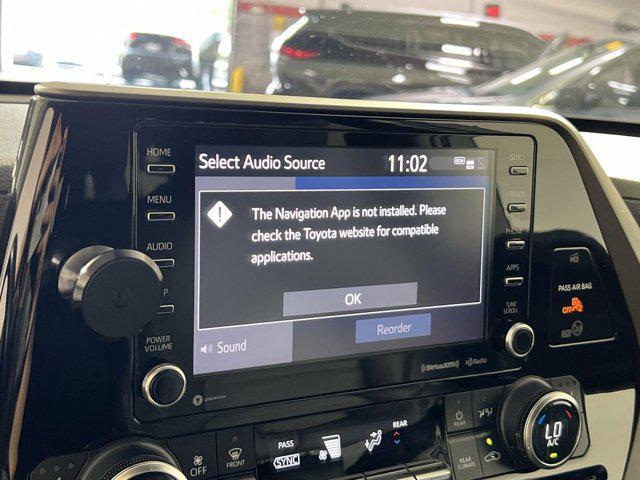 used 2021 Toyota Highlander car, priced at $33,100