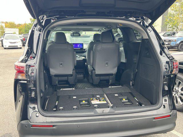 new 2025 Toyota Sienna car, priced at $47,500