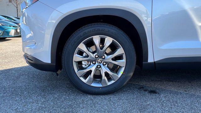 new 2026 Toyota Grand Highlander car, priced at $54,018