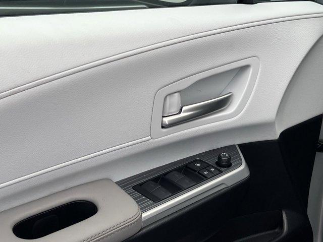 new 2025 Toyota Sienna car, priced at $47,791