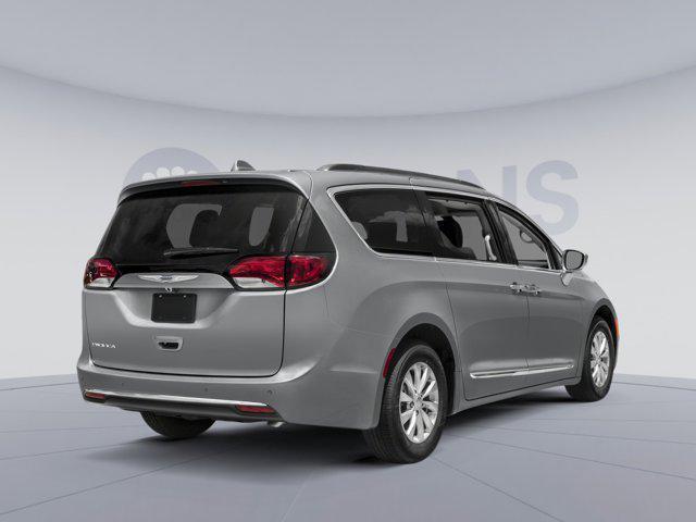 used 2018 Chrysler Pacifica car, priced at $14,000
