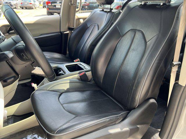 used 2018 Chrysler Pacifica car, priced at $14,000